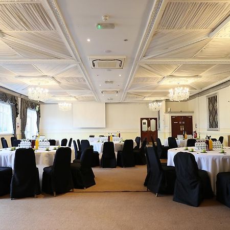 The Victoria Hotel Manchester By Compass Hospitality Oldham Exteriör bild