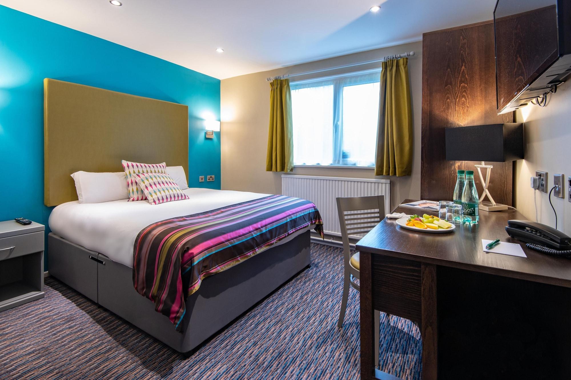 The Victoria Hotel Manchester By Compass Hospitality Oldham Exteriör bild