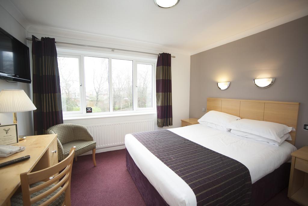 The Victoria Hotel Manchester By Compass Hospitality Oldham Exteriör bild
