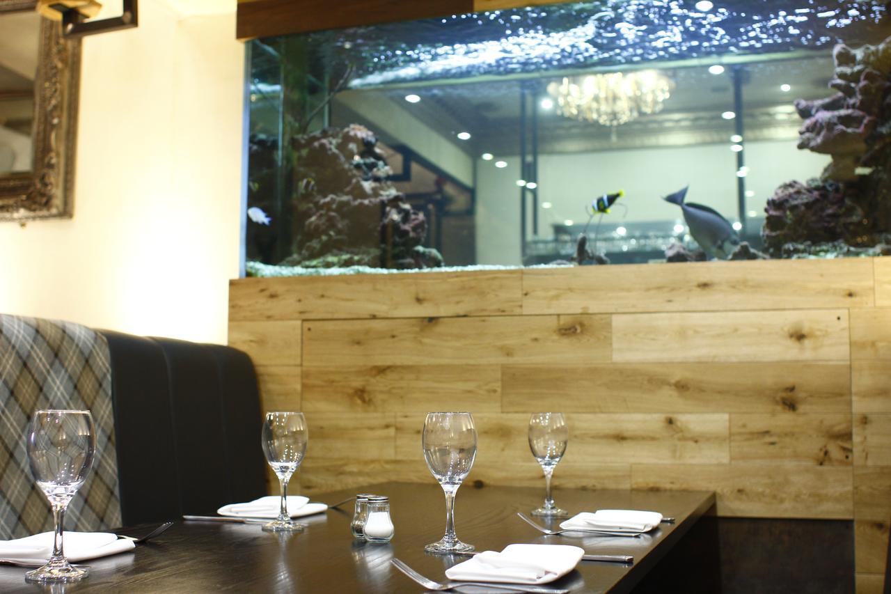 The Victoria Hotel Manchester By Compass Hospitality Oldham Exteriör bild